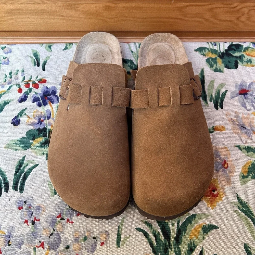 Cushionaire Haze Men's Leather Suede Clogs Comfortable Slip-On Arch Support 12M